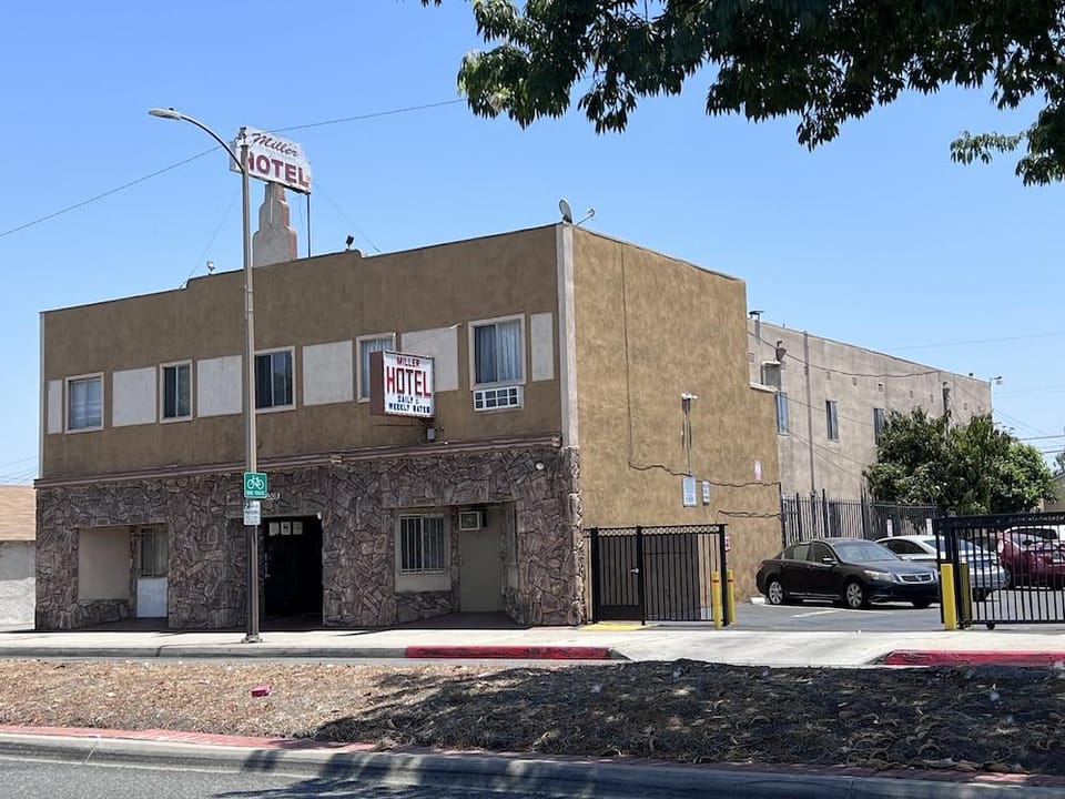 Miller Hotel Hotel in Bell Gardens