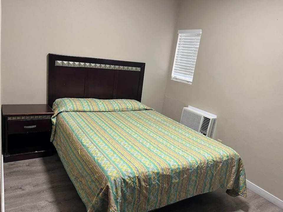 Miller Hotel Hotel in Bell Gardens