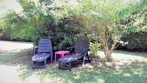 1 a 2 Chambres chez Valerie Gouffe Hotel in Centre-Val de Loire