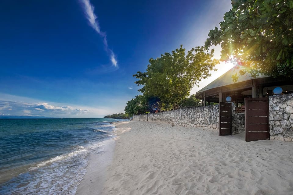 Club Serena Resort Resort in Central Visayas