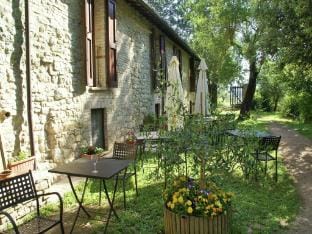 Apartment in Umbria with shared pool Hotel in Umbria