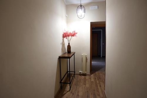 Rooms & Apartment, A due Passi Hotel in Caserta