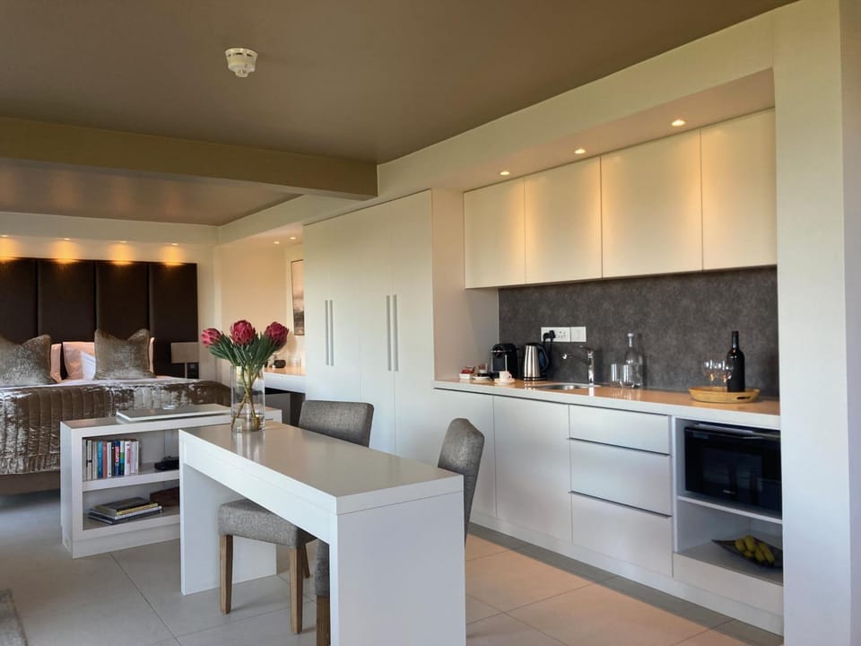 Cape Vermeer Hotel in Cape Town