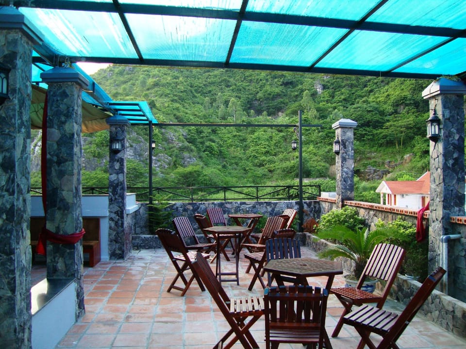 Le Pont Hotel Hotel in Laos