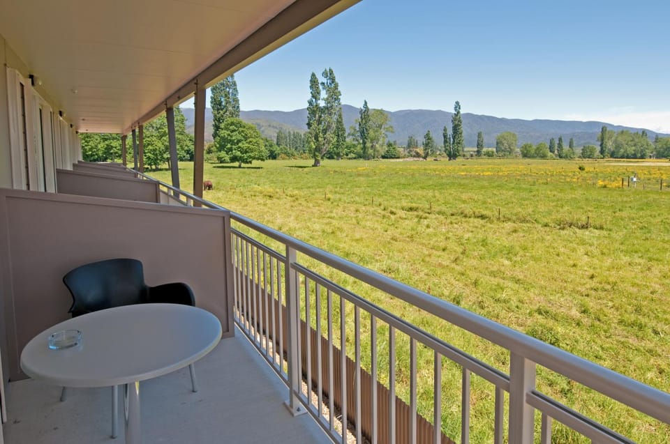 Mohua Motels Motel in Tasman District, Tasman, New Zealand