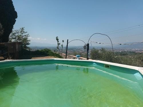 Luxury Retreat Montevettolini Hotel in Emilia-Romagna