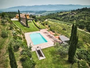 Tranquil Chianti Escape for 4 Hotel in Radda in Chianti