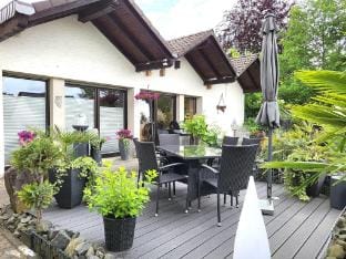 Regal Apartment in Pracht with Garden and Grill Hotel in Rhineland-Palatinate