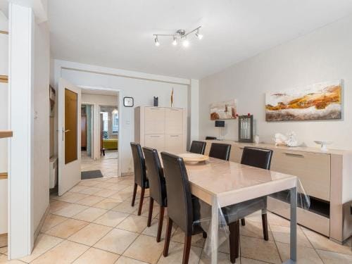 Seafront apartment close to the casino Hotel in Flanders