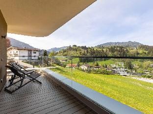 Studio with balcony on the ski slopes Hotel in Salzburgerland