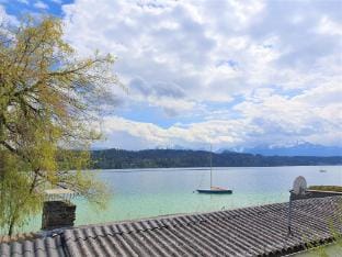 Apartment by Worthersee with Pool Hotel in Techelsberg