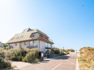 Apartment in Koksijde with Sea View Hotel in Koksijde