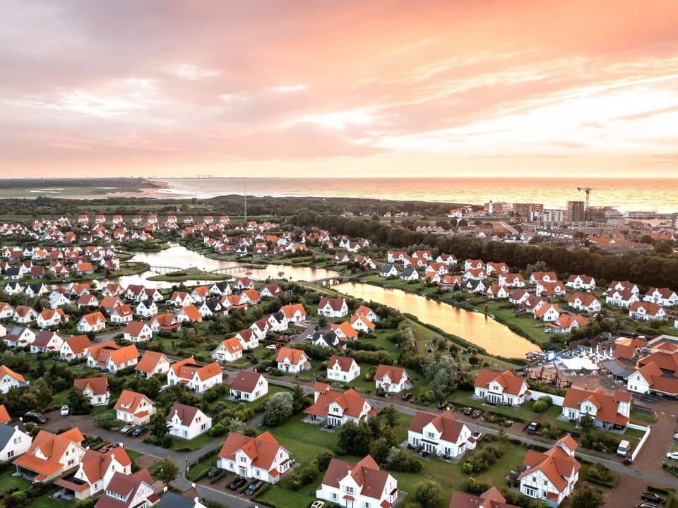 Villa in Cadzand-Bad near North Sea Beach Resort in Zeeland, Netherlands