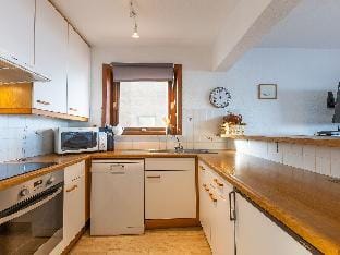 Apartment with parking and panoramic sea view Hotel in Middelkerke