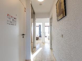 Apartment with parking and panoramic sea view Hotel in Middelkerke