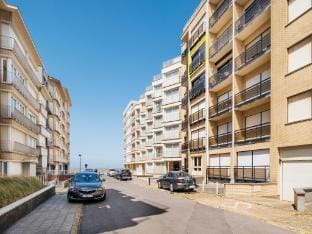 Sunny Stay for Four in Koksijde Hotel in Koksijde