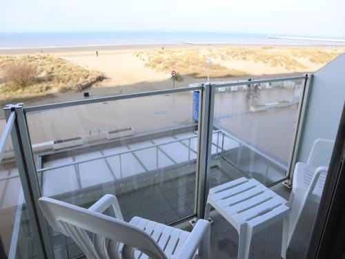 Apartment in Nieuwpoort by Sandy Beaches Hotel in Koksijde