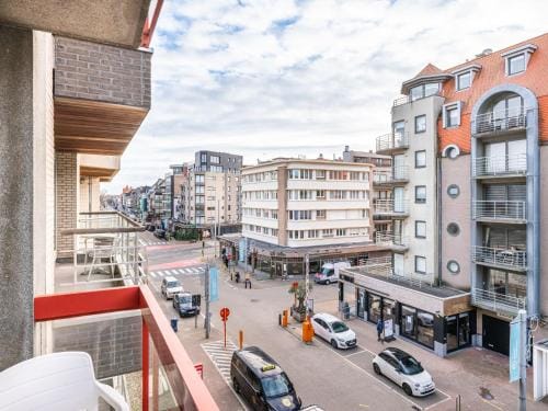 Apartment in St. Idesbald with Sea Views Hotel in De Panne