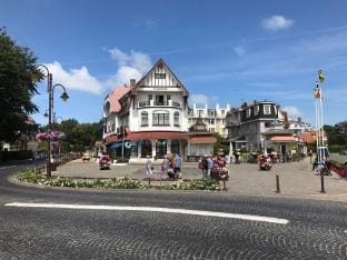 Apartment near Belgian Coast with Garage Hotel in De Haan