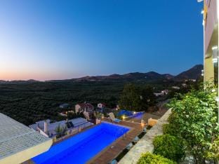 Villa in Crete with Private Pool  Beaches Nearby Hotel in Crete
