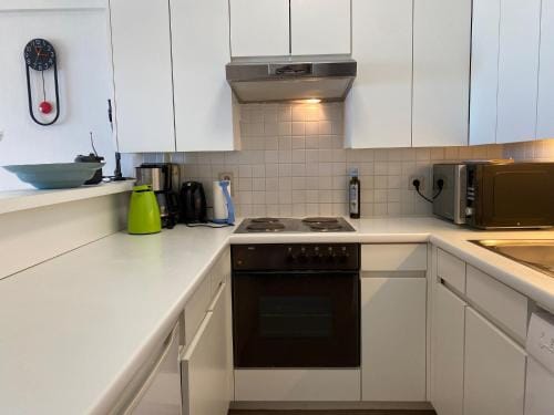 Apartment Nieuwpoort with Stunning Beach Views Hotel in Koksijde