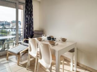 Apartment in St. Idesbald near the Sea Hotel in De Panne