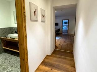 Apartment in Stubaital near Ski Lift Hotel in Neustift im Stubaital