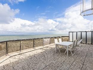 Penthouse on 10th floor Hotel in Middelkerke