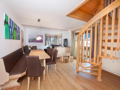 Apartment in Wald im Pinzgau near Ski Slope Hotel in Salzburgerland
