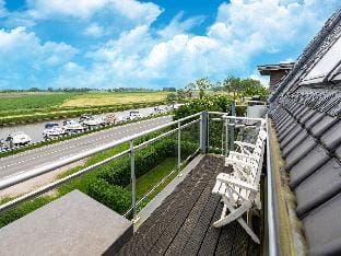 Quiet Getaway w Terrace Hotel in Middelkerke