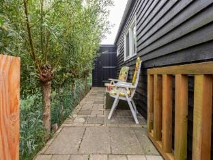 Holiday Home in Zeeland with Romantic Terrace Hotel in Zeeland, Netherlands