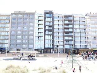 Beachside Modern Retreat Hotel in Koksijde