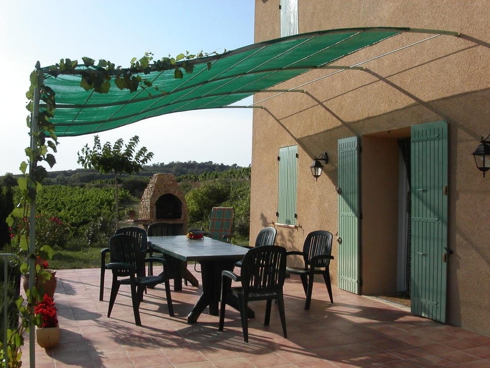 Beautiful Provencal farmhouse with private pool Hotel in Provence-Alpes-Côte d'Azur