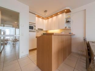 Apartment in Nieuwpoort by the Seafront Hotel in Koksijde