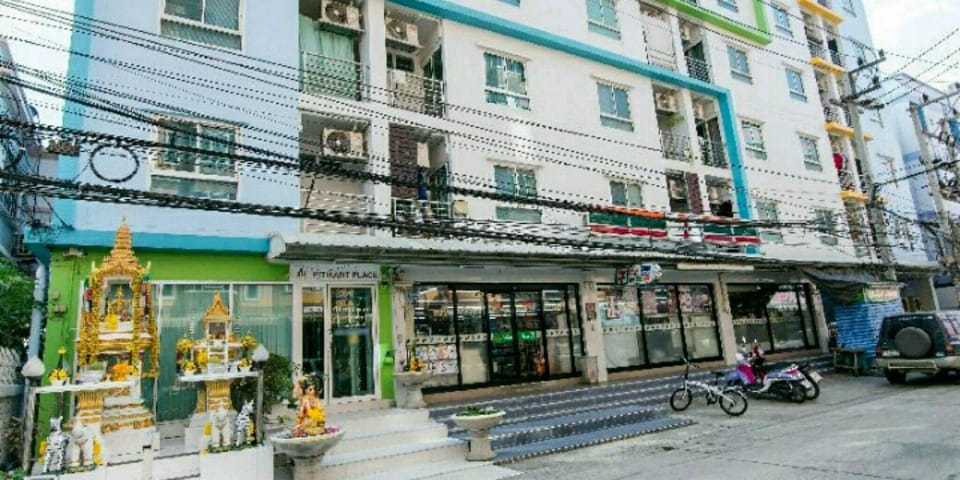 Pitikant Place Apartment hotel in Laos