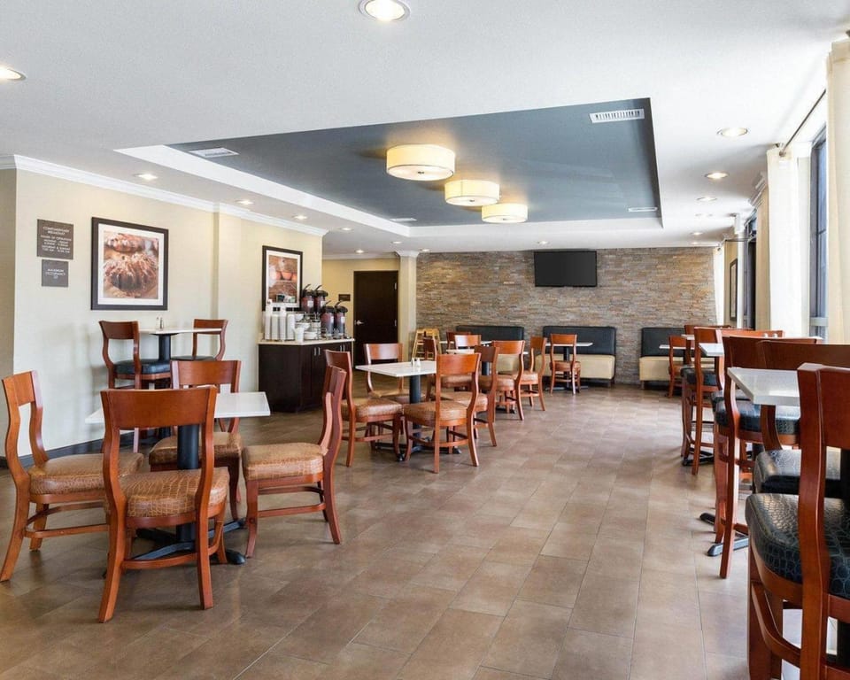 Comfort Suites near Westchase on Beltway 8 Hotel in Harris County