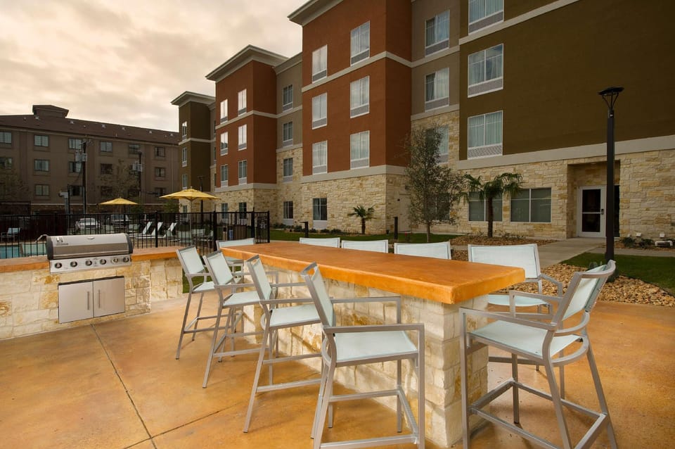 Homewood Suites by Hilton Lackland AFB/Sea World Hotel in San Antonio