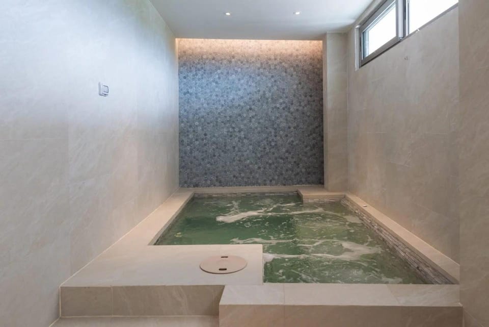 EASY TIME by MARALEINA Hotel in Ko Samui