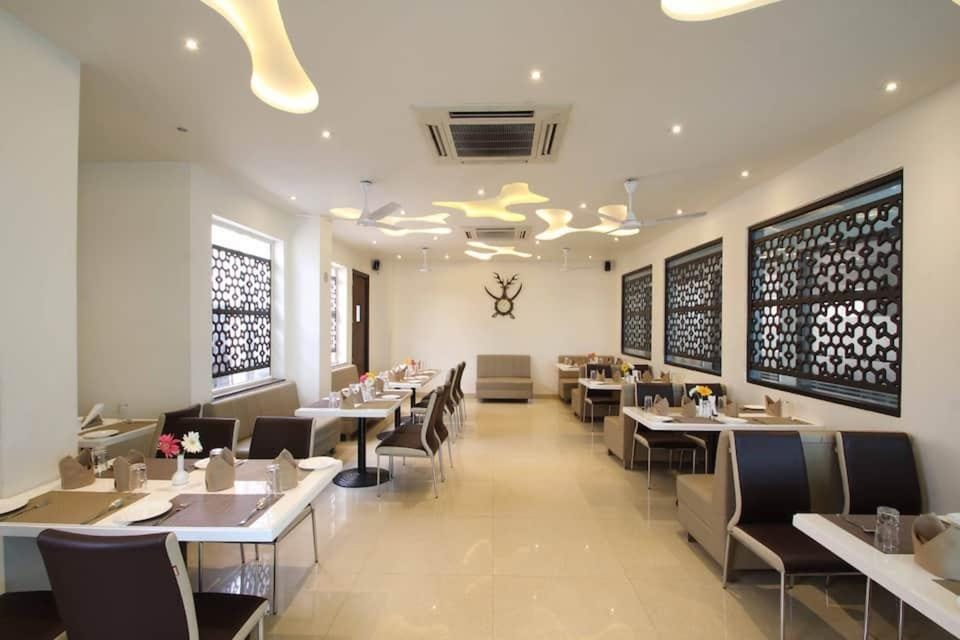 Hotel Madhushrie Hotel in Agra