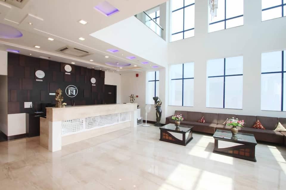 Hotel Madhushrie Hotel in Agra