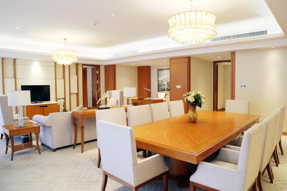 Lianyungang Hua Guo Mountain International Hotel Hotel in Jiangsu