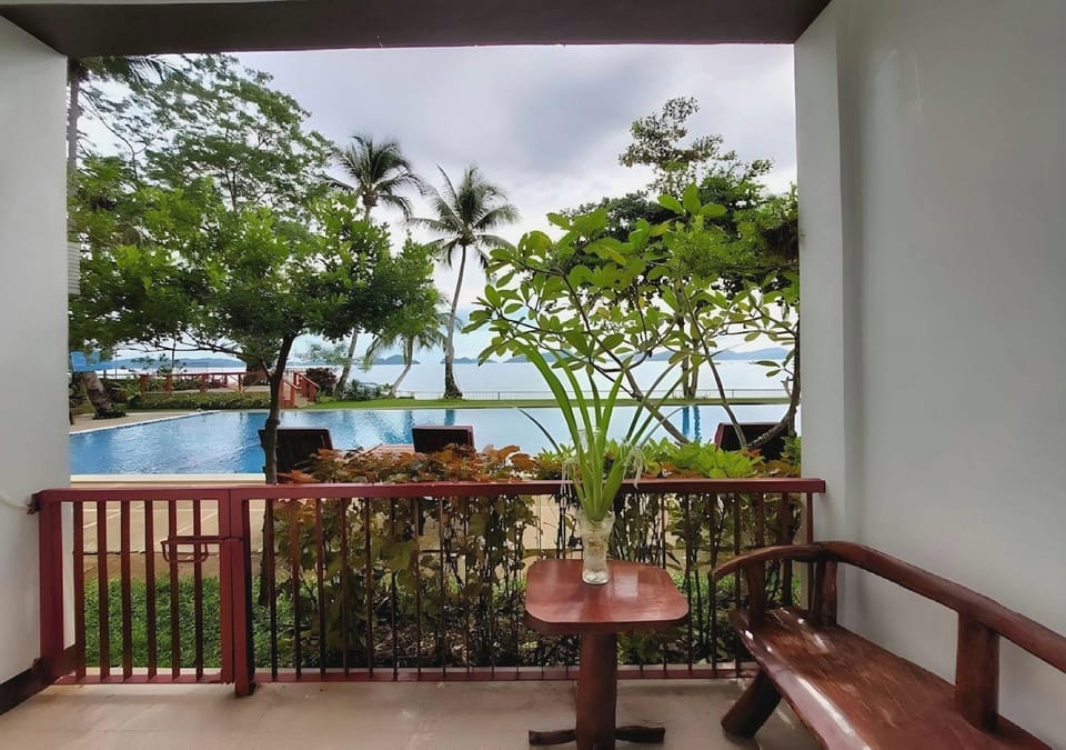 Doublegem Beach Resort and Hotel Resort in El Nido