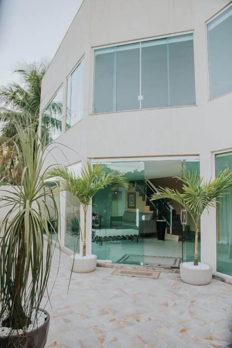 Pousada La Brisa Hotel in State of Rio de Janeiro