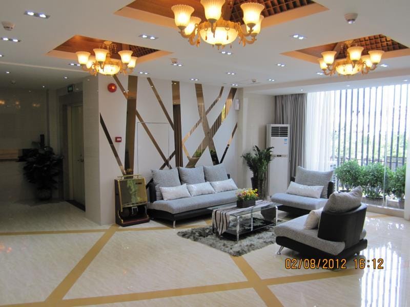Dragon Hotel 168 Yingbin Road Hotel in Guangzhou