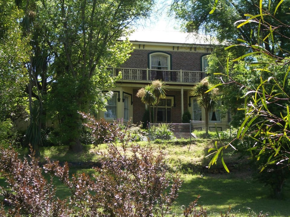 Lucinda Bed and Breakfast Hotel in Latrobe