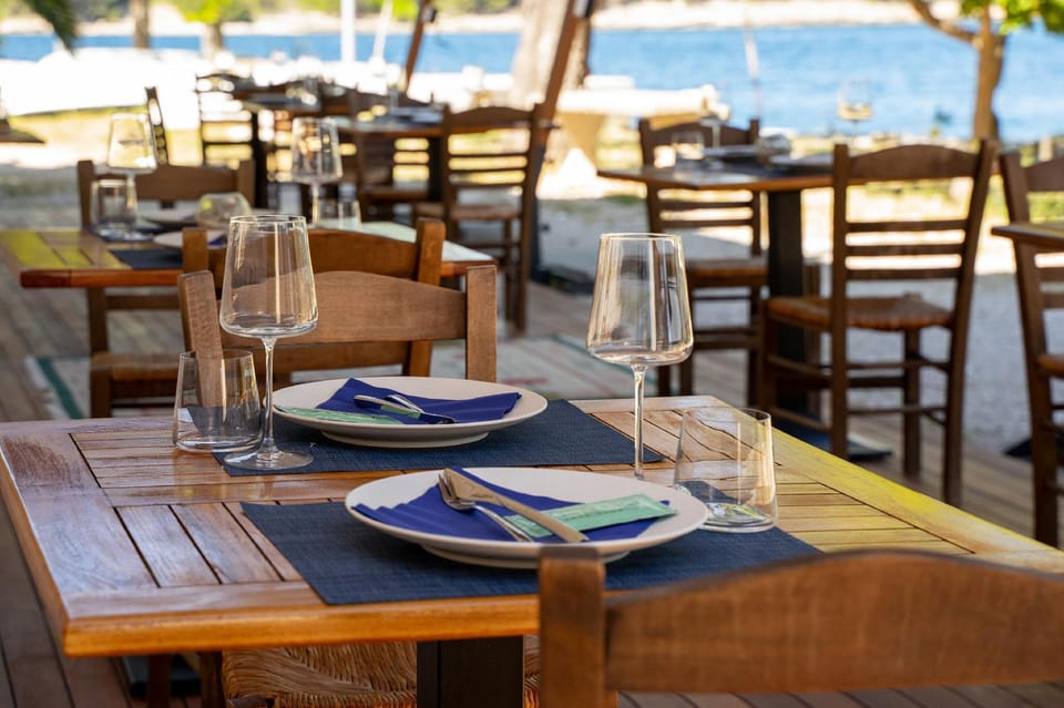 Vrnik Arts Club Hotel in Korčula