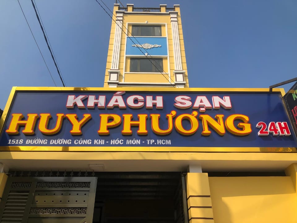 Khach san Huy Phuong Hotel in Ho Chi Minh City