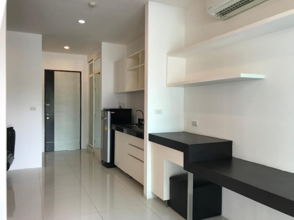 V.O.P. Suite Apartment hotel in Ko Samui