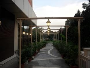 Hotel Aquamarine Hotel in Chandigarh