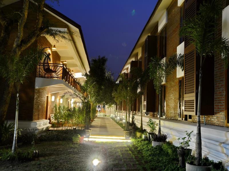 Zfreeti Hotel Hotel in Asia